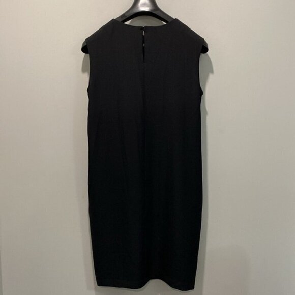 Uniqlo Black sleeveless shift dress size medium - Picture 6 of 15